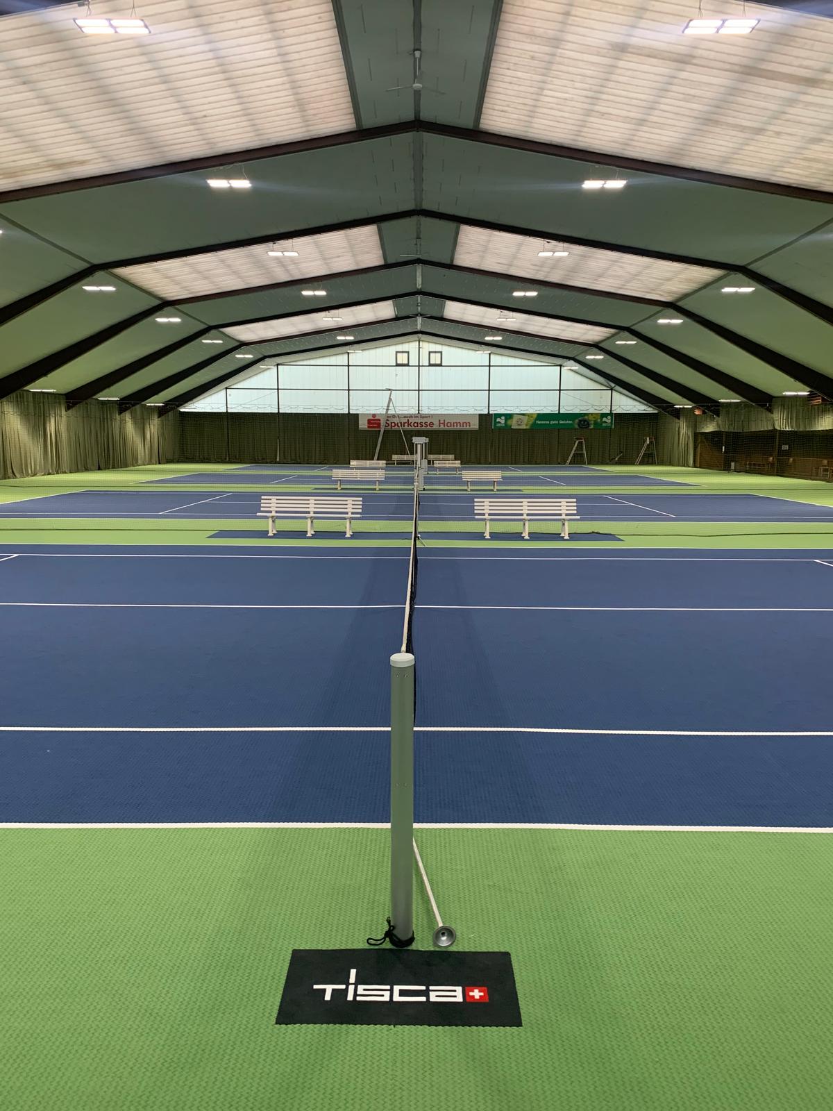 Tennishalle NEU